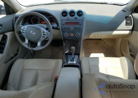 2010 Nissan Altima Base z USA, uszkodzony, nr VIN 1N4AL2AP1AN555214